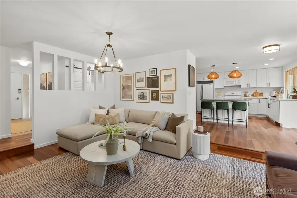 18224 24th Avenue NE Shoreline WA 98155