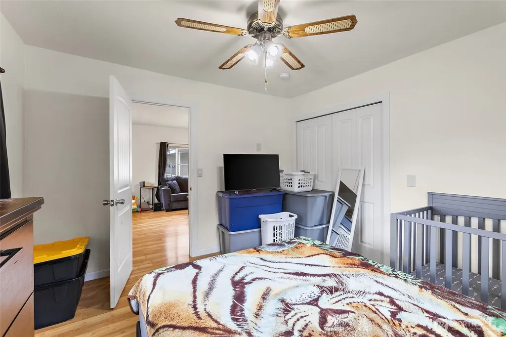 293 17th Avenue Longview WA 98632