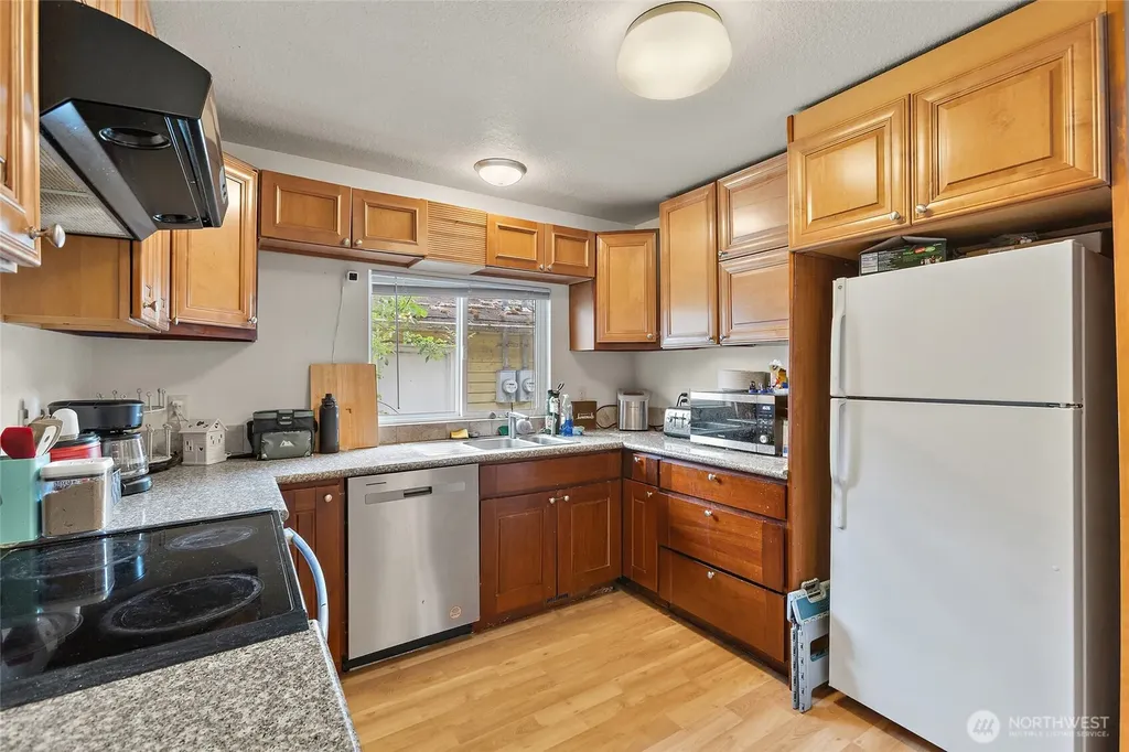 293 17th Avenue Longview WA 98632
