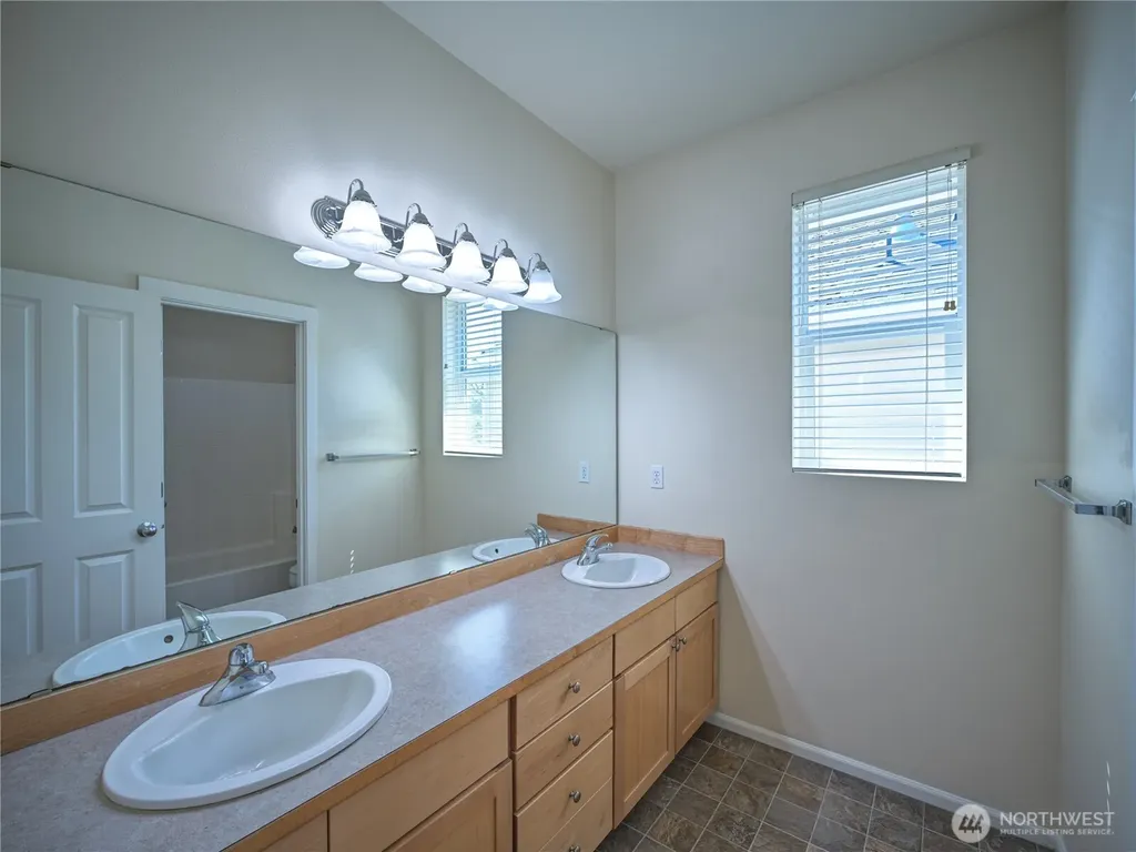 1610 73rd Street SE Auburn WA 98092