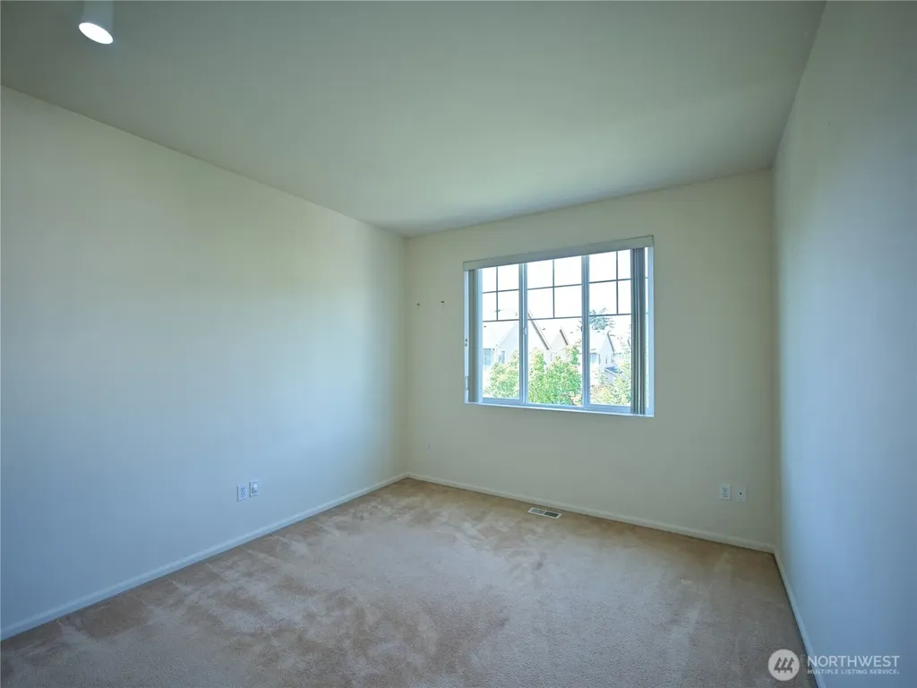 1610 73rd Street SE Auburn WA 98092