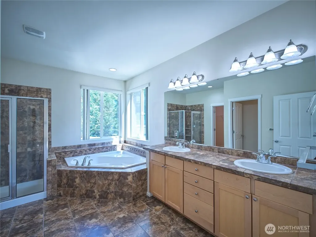 1610 73rd Street SE Auburn WA 98092