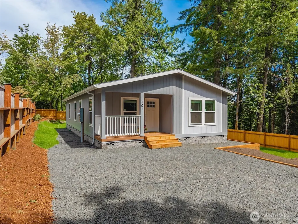 101 E Peyton Place Shelton WA 98584