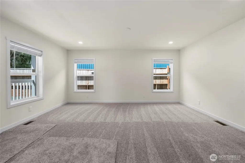 101 E Peyton Place Shelton WA 98584