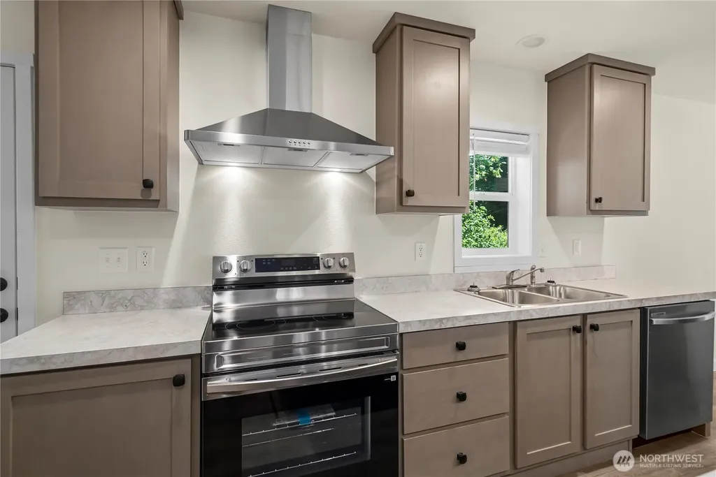 101 E Peyton Place Shelton WA 98584