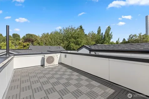 1407 29th Avenue Seattle WA 98122