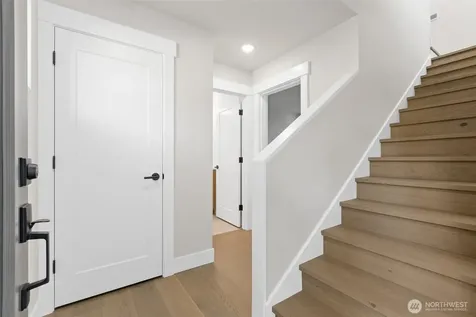 1407 29th Avenue Seattle WA 98122