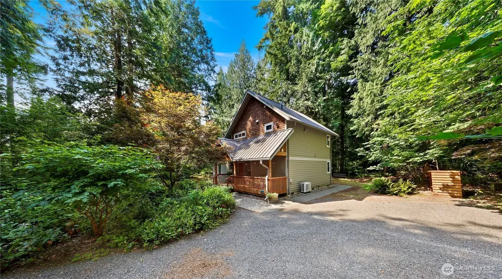 7875 Silver Lake Road Maple Falls WA 98266