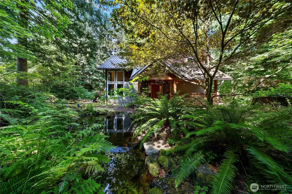 7875 Silver Lake Road Maple Falls WA 98266