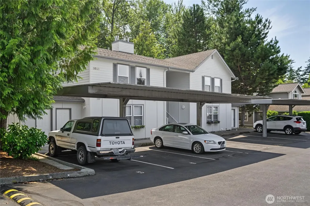 2020 Superior Street Bellingham WA 98229