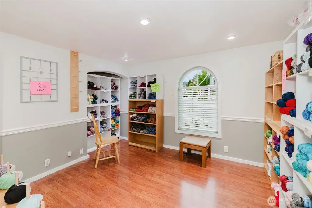 9234 Bay Shore Drive NW Silverdale WA 98383