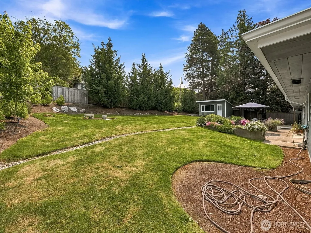 21638 94th Place S Kent WA 98031