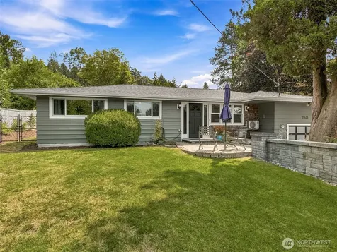 21638 94th Place S Kent WA 98031