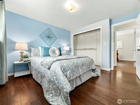 21638 94th Place S Kent WA 98031