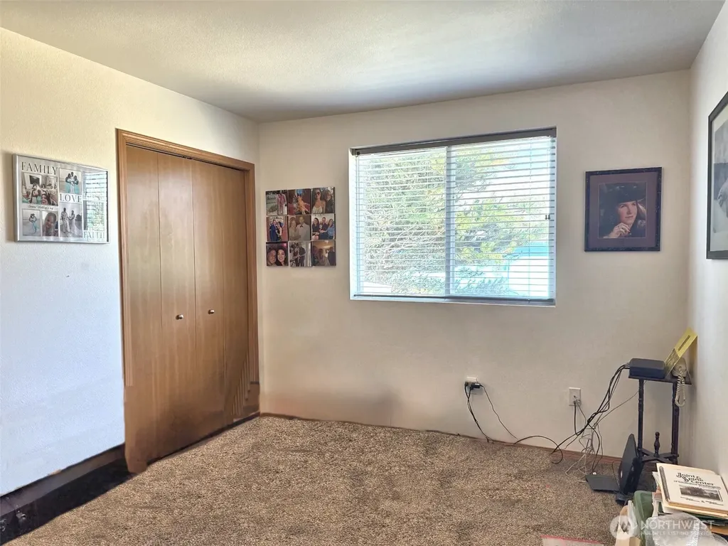 393 Canal Drive NE Ocean Shores WA 98569