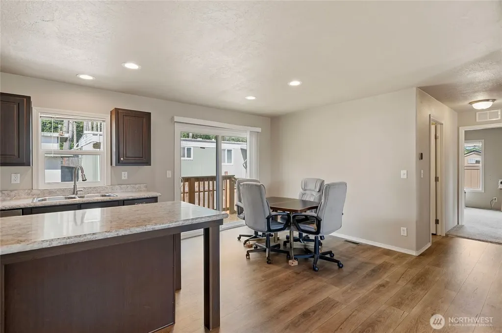 5219 5th Street Bremerton WA 98312