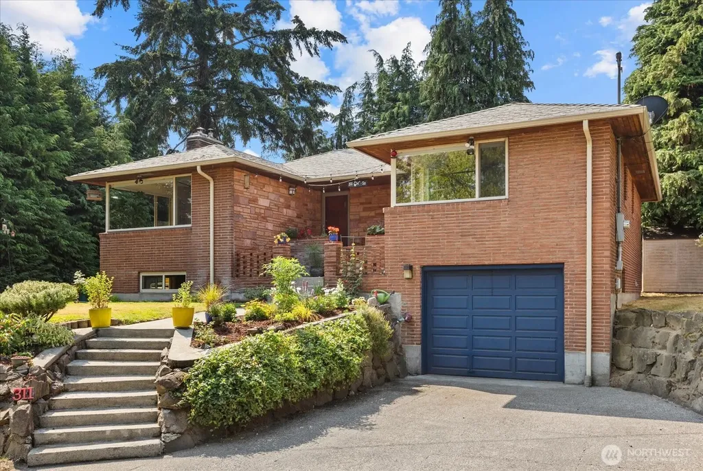 311 S 104th Street Seattle WA 98168