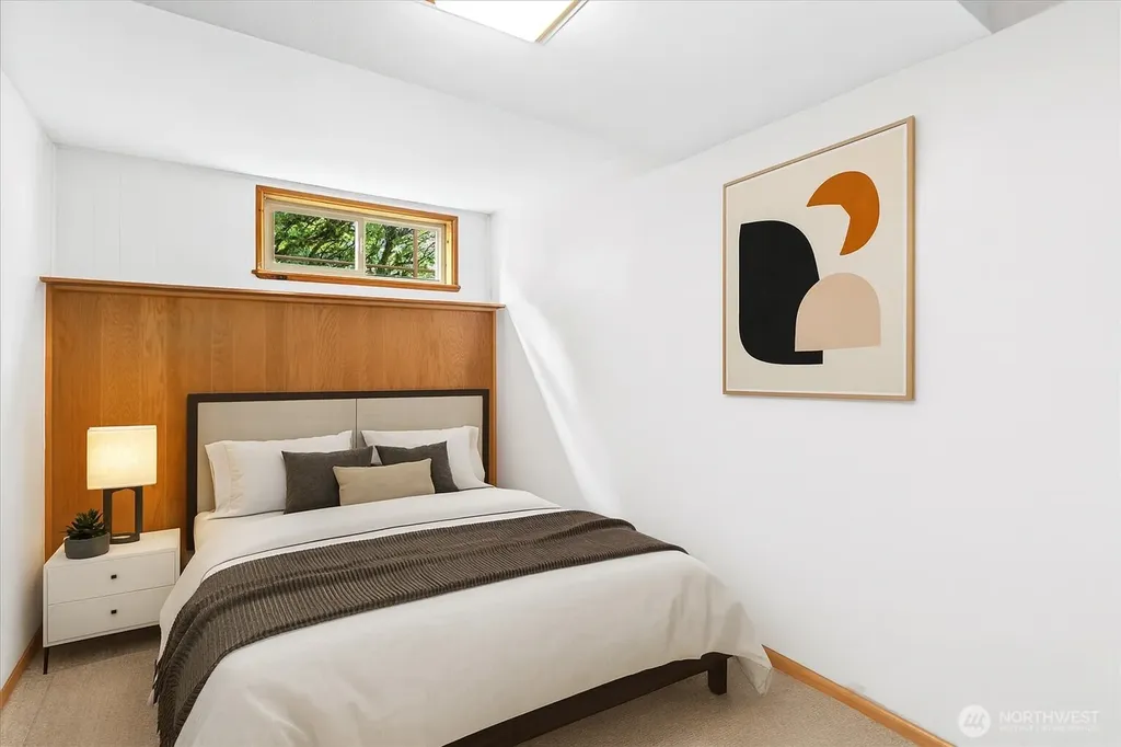311 S 104th Street Seattle WA 98168