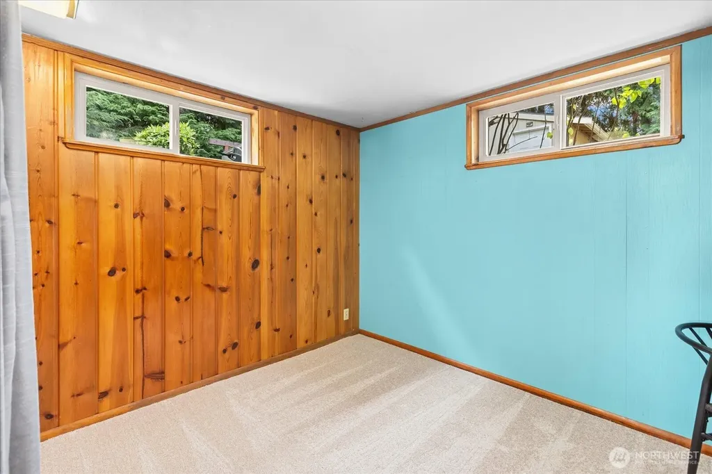 311 S 104th Street Seattle WA 98168