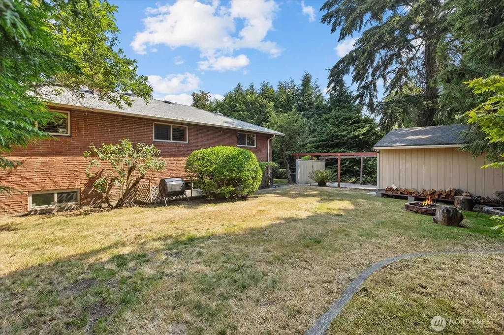311 S 104th Street Seattle WA 98168