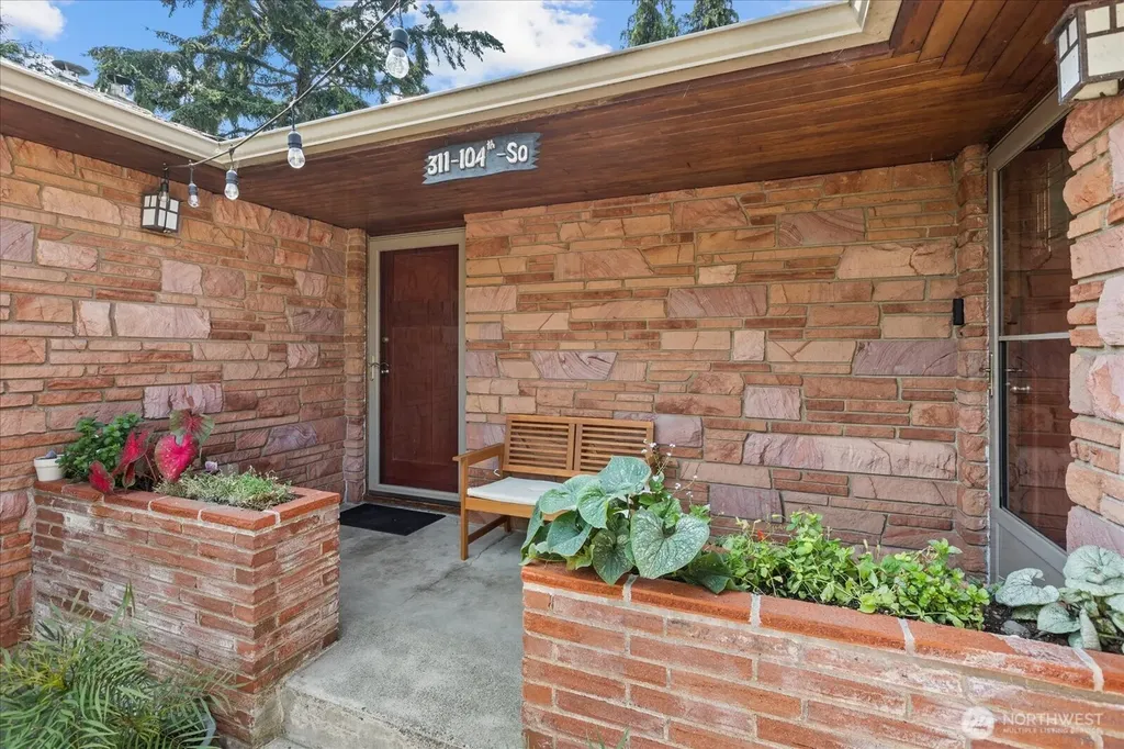 311 S 104th Street Seattle WA 98168