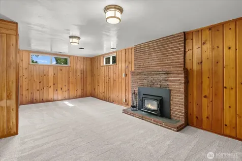 311 S 104th Street Seattle WA 98168