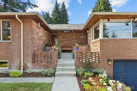 311 S 104th Street Seattle WA 98168