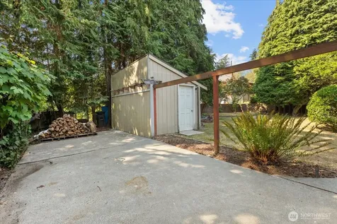 311 S 104th Street Seattle WA 98168