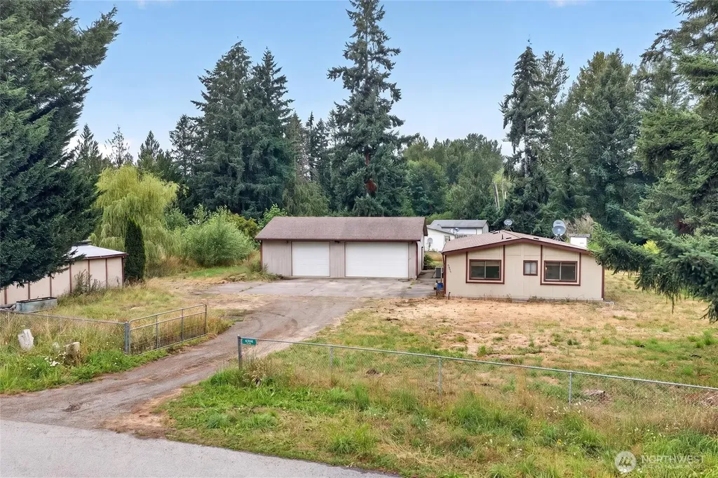 6906 243rd Avenue E Buckley WA 98321
