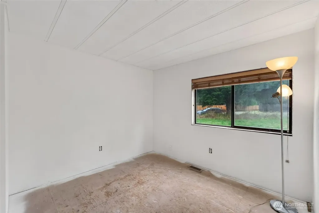 6906 243rd Avenue E Buckley WA 98321