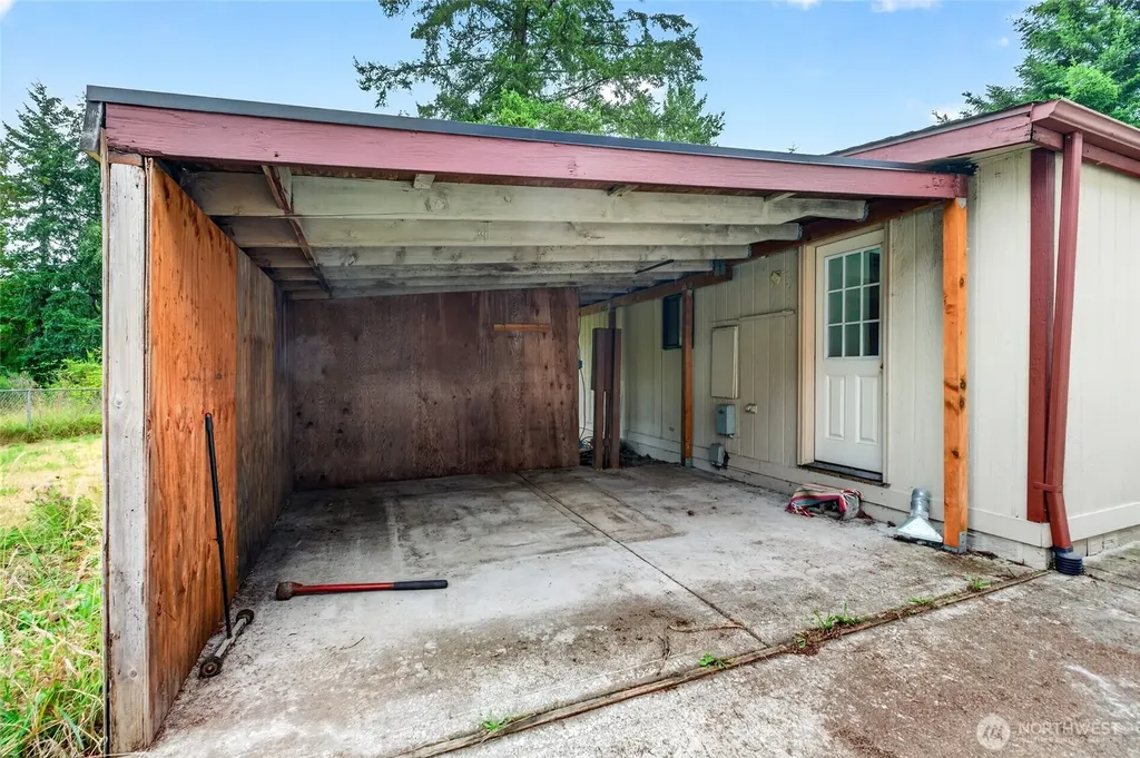 6906 243rd Avenue E Buckley WA 98321