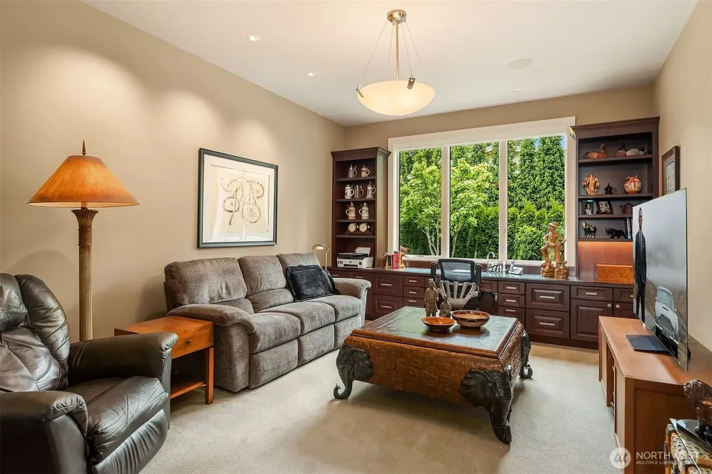 10410 NE 58th Street Kirkland WA 98033