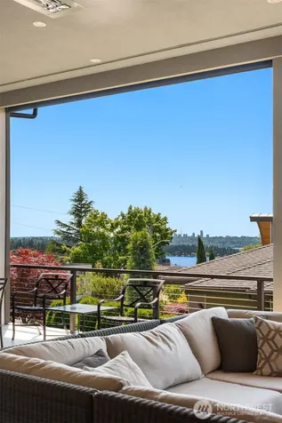 10410 NE 58th Street Kirkland WA 98033