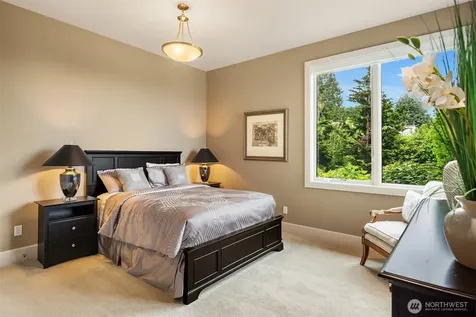 10410 NE 58th Street Kirkland WA 98033