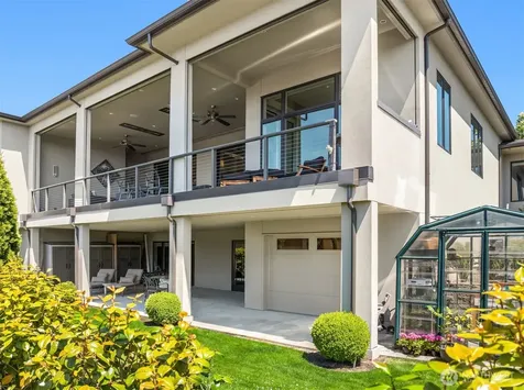 10410 NE 58th Street Kirkland WA 98033
