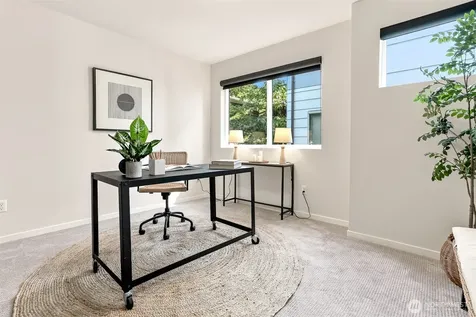 8527 Interlake Avenue N Seattle WA 98103