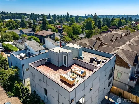 8527 Interlake Avenue N Seattle WA 98103