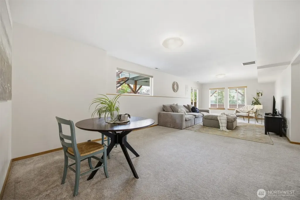 4215 Northridge Way Bellingham WA 98226
