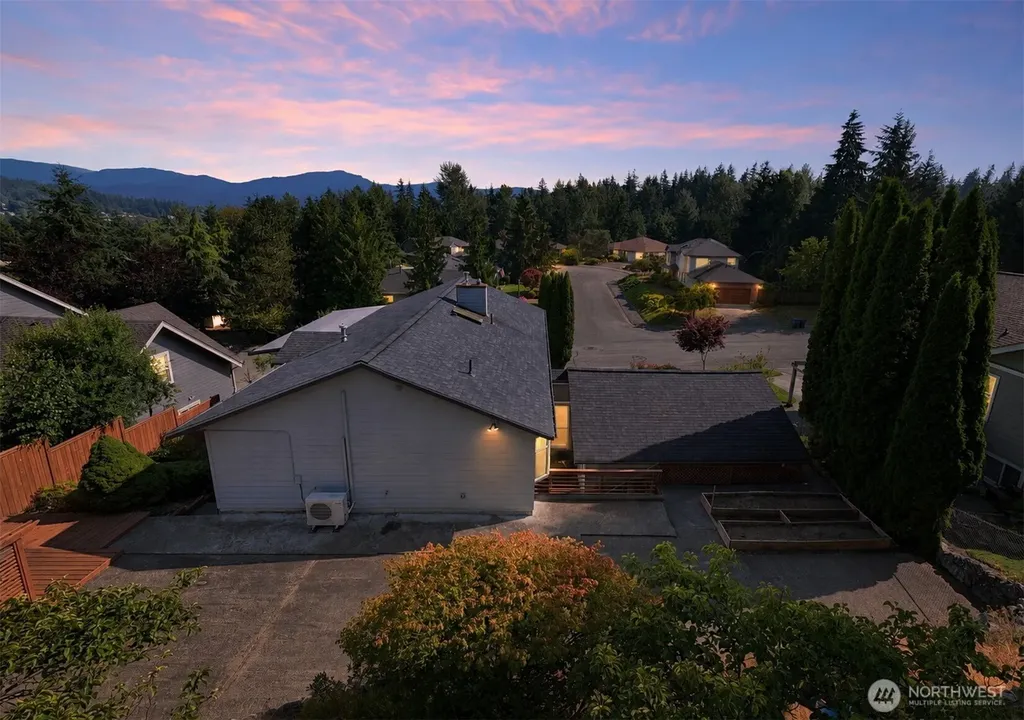 4215 Northridge Way Bellingham WA 98226