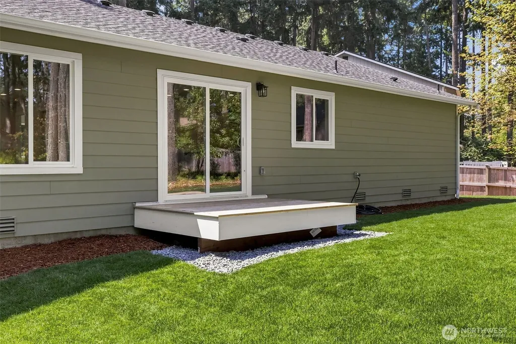 18042 Highland Court SE Yelm WA 98597