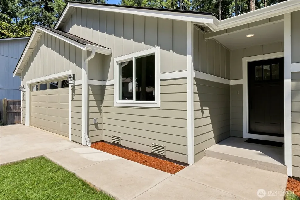 18042 Highland Court SE Yelm WA 98597