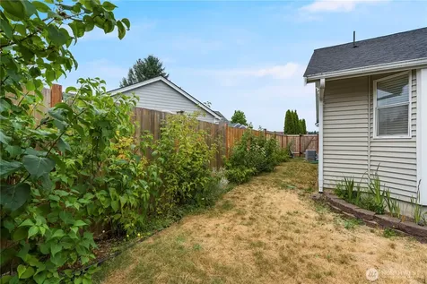 2302 148th Street E Tacoma WA 98445