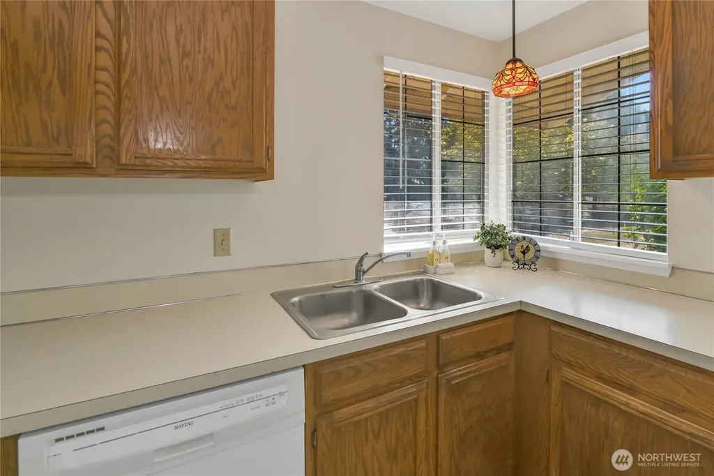 4936 Cottage Lane SE Lacey WA 98503