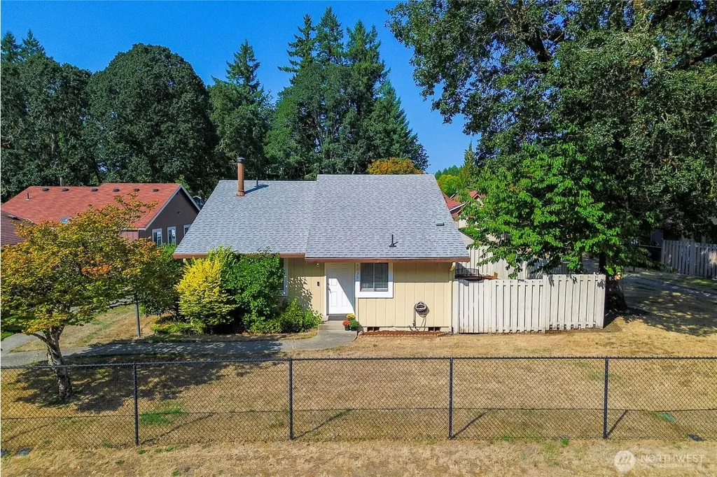 4936 Cottage Lane SE Lacey WA 98503