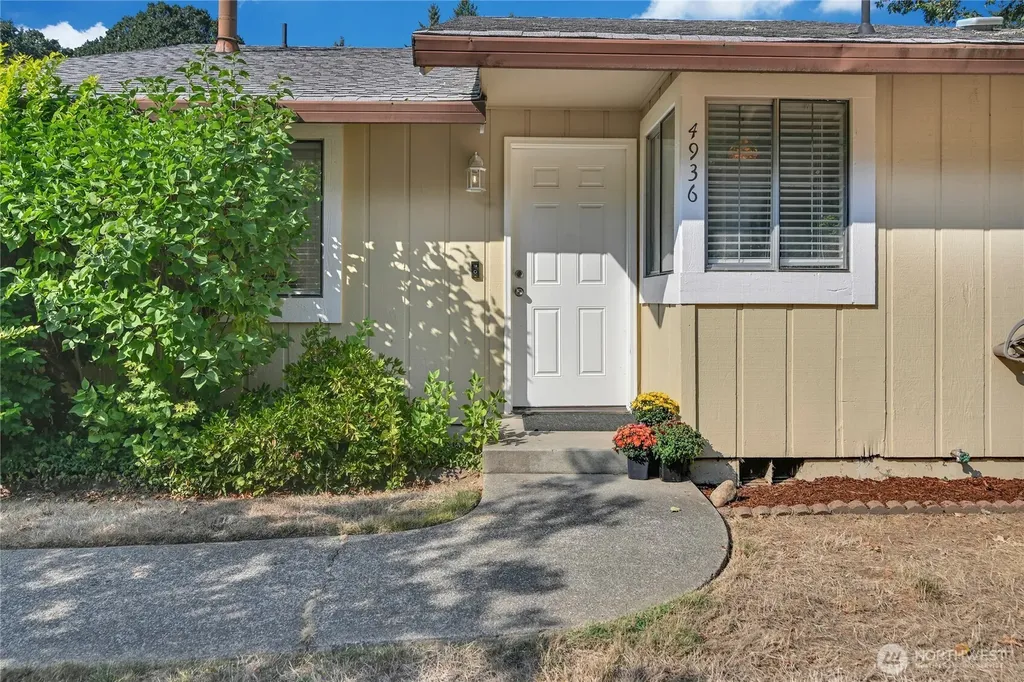 4936 Cottage Lane SE Lacey WA 98503