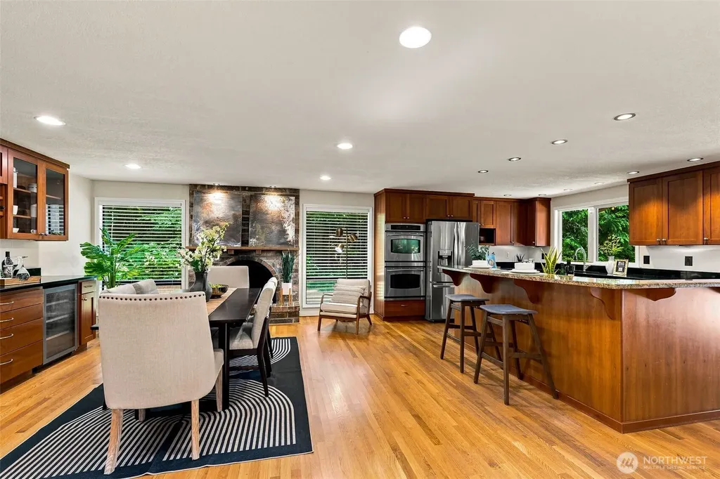 14924 258 Avenue SE Issaquah WA 98027