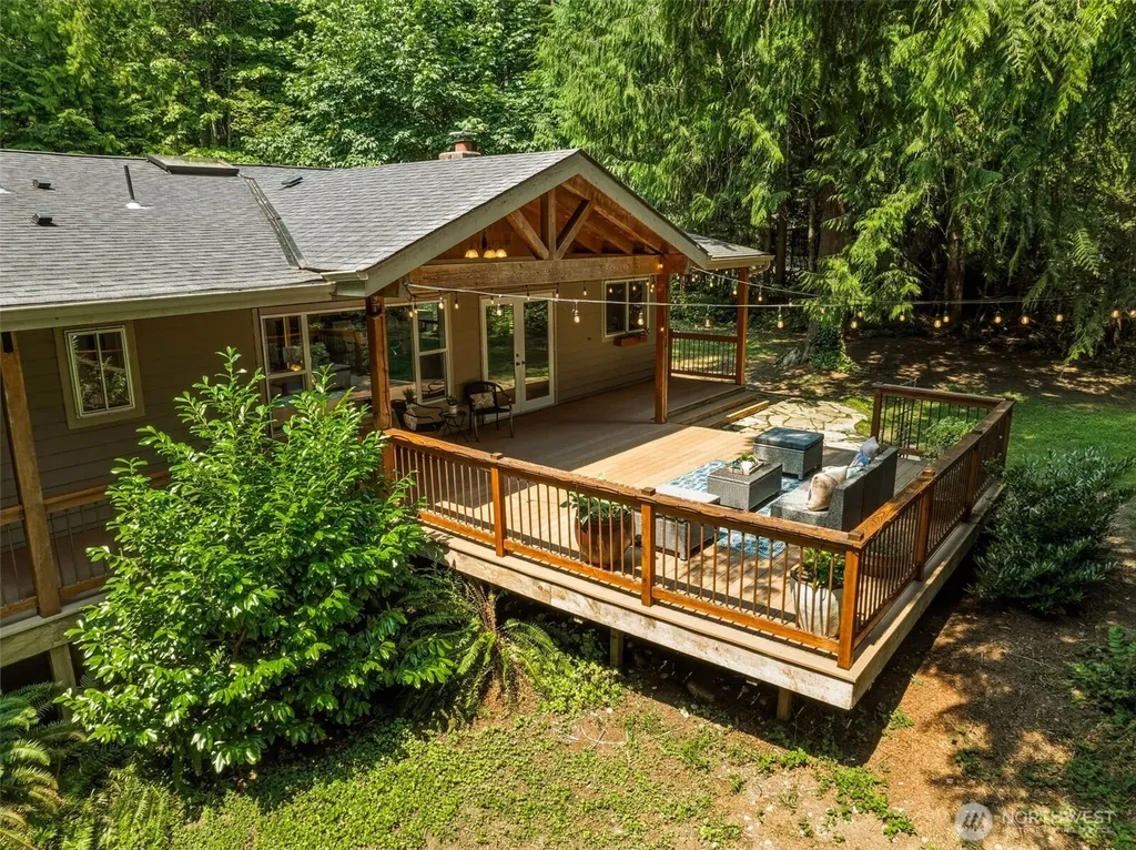 14924 258 Avenue SE Issaquah WA 98027