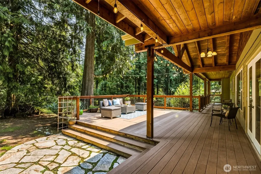 14924 258 Avenue SE Issaquah WA 98027