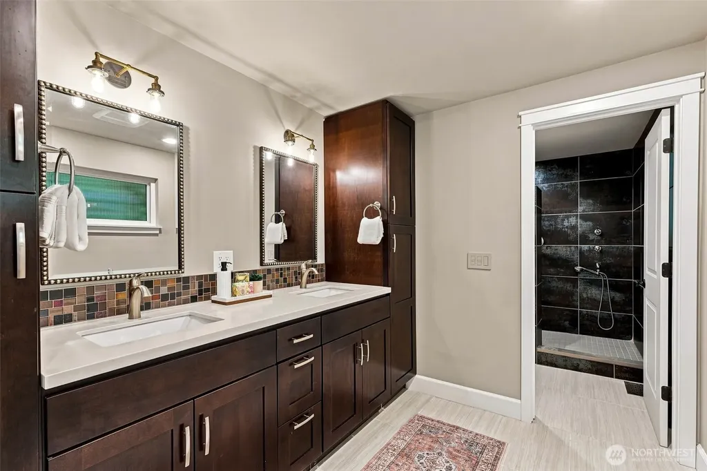 14924 258 Avenue SE Issaquah WA 98027