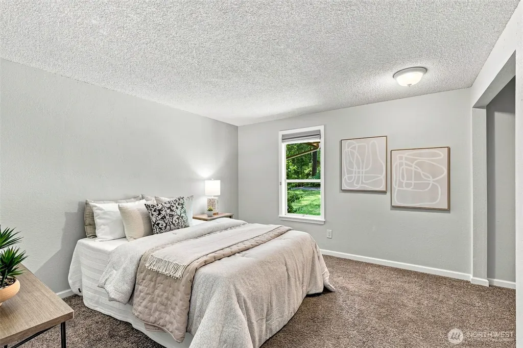 14924 258 Avenue SE Issaquah WA 98027